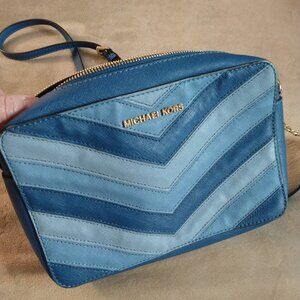 Michael Kors Jet Set Chevron Stripe Crossbody Bag Saffiano Blue Leather Chain